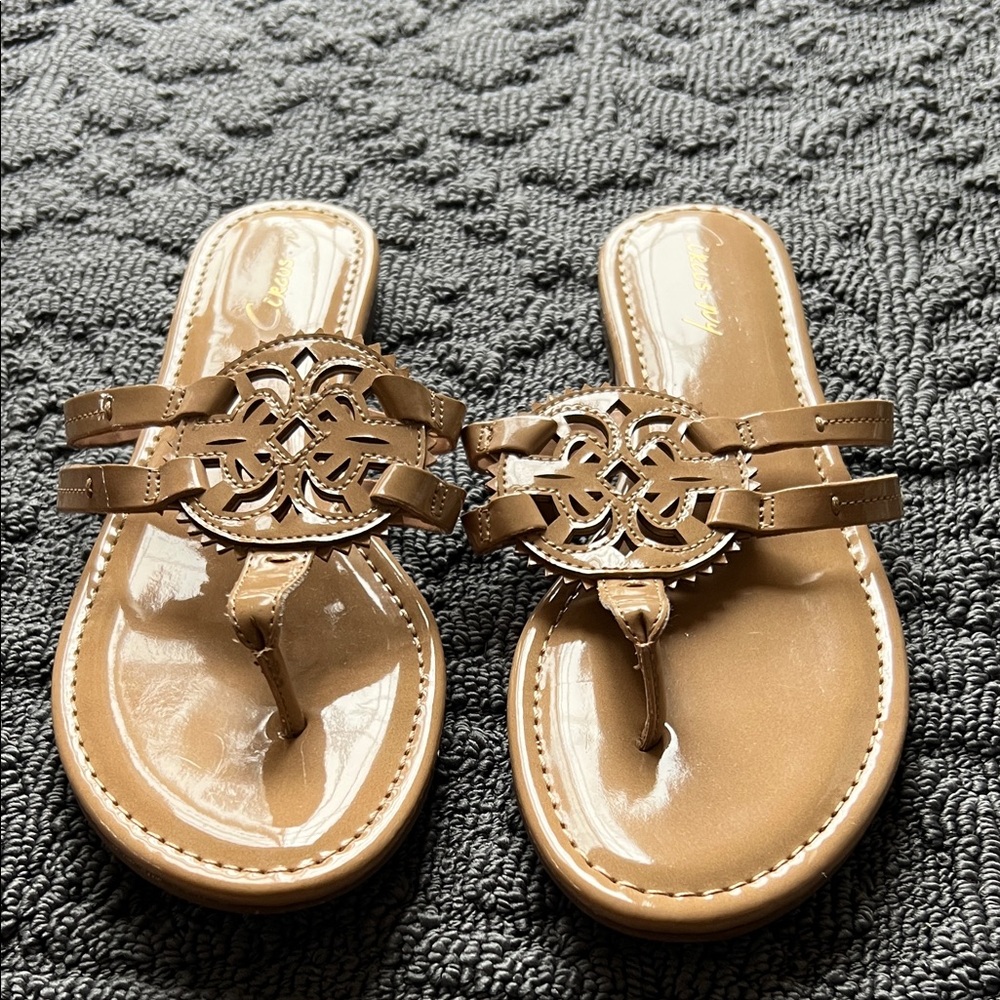 Circus by Sam Edelman Women's Tan Sandals